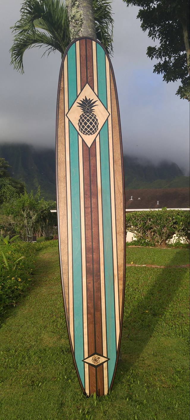 NEW WOODEN ORNAMENTAL 130cm SURFBOARD HAWAII SURF LOGO MODEL SURFER BNIP/su130N8 